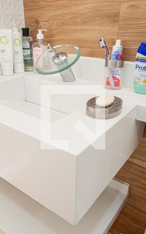 Studio à venda com 32m², 1 quarto e sem vaga Studio à venda com 32m², 1 quarto e sem vagaBanheiro