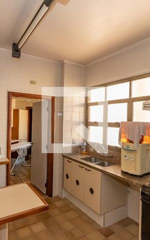 Apartamento à venda com 170m², 3 quartos e 2 vagas Apartamento à venda com 170m², 3 quartos e 2 vagasCozinha