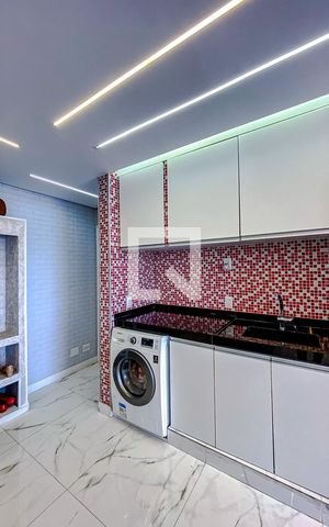 Apartamento à venda com 75m², 3 quartos e 1 vagaÁrea de Serviço