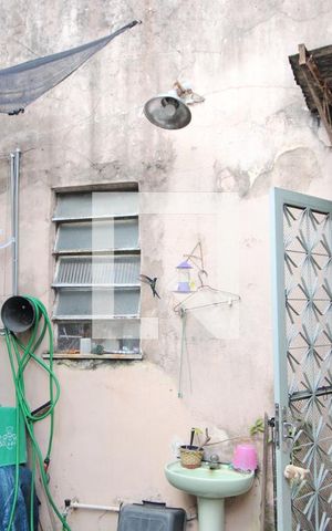 Casa à venda com 92m², 3 quartos e sem vagaQuintal