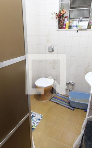 Casa à venda com 92m², 3 quartos e sem vagaBanheiro