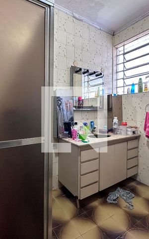 Casa à venda com 405m², 4 quartos e 4 vagasBanheiro Social