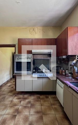 Casa à venda com 405m², 4 quartos e 4 vagasCozinha
