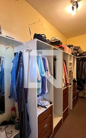 Casa à venda com 405m², 4 quartos e 4 vagasCloset Suíte 