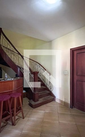 Casa à venda com 405m², 4 quartos e 4 vagasHall Entrada Casa