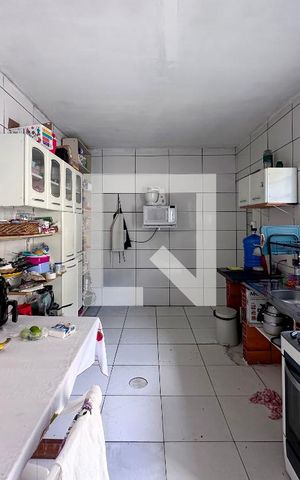 Casa à venda com 225m², 3 quartos e 2 vagasCozinha