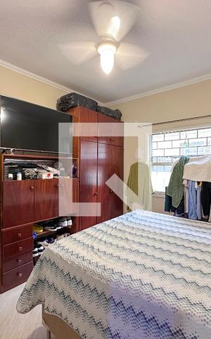 Casa à venda com 225m², 3 quartos e 2 vagasQuarto 3