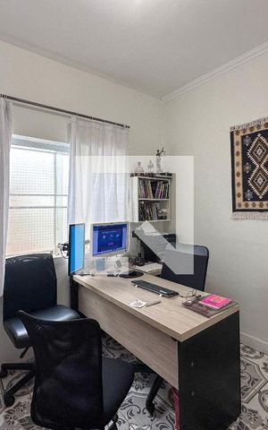 Casa à venda com 225m², 3 quartos e 2 vagasQuarto 1