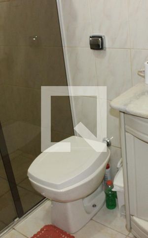 Casa à venda com 112m², 3 quartos e 3 vagasBanheiro 1