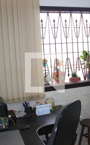 Casa à venda com 112m², 3 quartos e 3 vagasQuarto 2