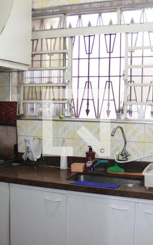 Casa à venda com 112m², 3 quartos e 3 vagasCozinha