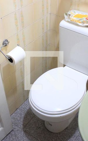 Casa à venda com 112m², 3 quartos e 3 vagasBanheiro 2