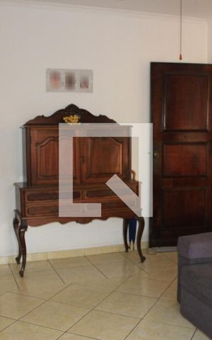 Casa à venda com 112m², 3 quartos e 3 vagasSala