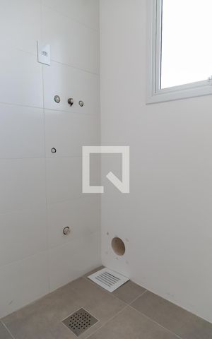 Apartamento à venda com 90m², 1 quarto e sem vaga Apartamento à venda com 90m², 1 quarto e sem vagaCozinha e Área de Serviço