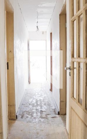 Casa para alugar com 320m², 4 quartos e 8 vagas Casa para alugar com 320m², 4 quartos e 8 vagasCorredor