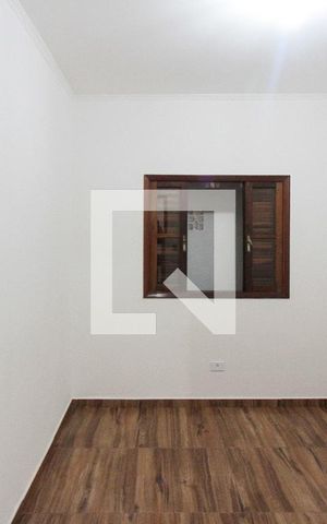 Casa à venda com 368m², 3 quartos e 2 vagas Casa à venda com 368m², 3 quartos e 2 vagasQuarto 02