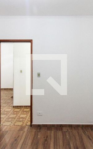 Casa à venda com 368m², 3 quartos e 2 vagas Casa à venda com 368m², 3 quartos e 2 vagasQuarto 03