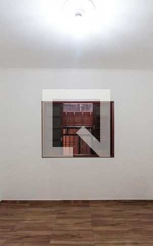 Casa à venda com 368m², 3 quartos e 2 vagas Casa à venda com 368m², 3 quartos e 2 vagasQuarto