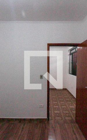Casa à venda com 368m², 3 quartos e 2 vagas Casa à venda com 368m², 3 quartos e 2 vagasQuarto 02