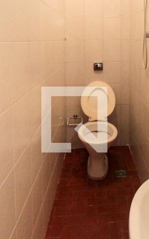 Casa à venda com 368m², 3 quartos e 2 vagas Casa à venda com 368m², 3 quartos e 2 vagasEdícula
