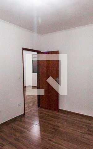 Casa à venda com 368m², 3 quartos e 2 vagas Casa à venda com 368m², 3 quartos e 2 vagasQuarto