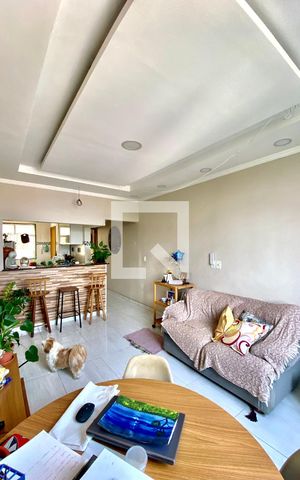 Apartamento à venda com 74m², 2 quartos e 1 vaga Apartamento à venda com 74m², 2 quartos e 1 vagaSala