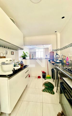 Apartamento à venda com 74m², 2 quartos e 1 vaga Apartamento à venda com 74m², 2 quartos e 1 vagaCozinha