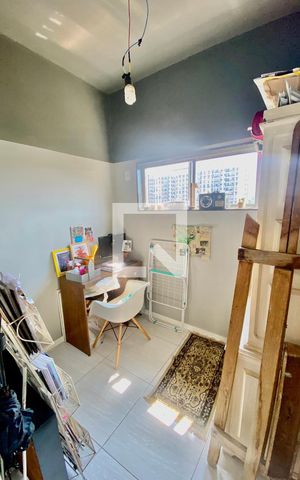 Apartamento à venda com 74m², 2 quartos e 1 vaga Apartamento à venda com 74m², 2 quartos e 1 vagaQuarto de Serviço