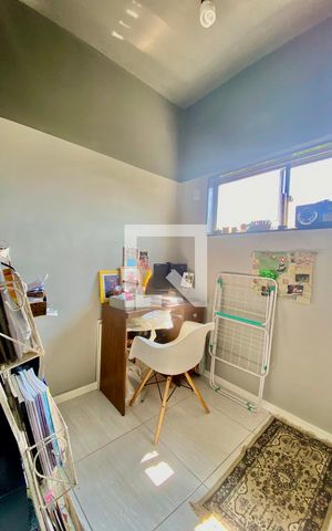 Apartamento à venda com 74m², 2 quartos e 1 vaga Apartamento à venda com 74m², 2 quartos e 1 vagaQuarto de Serviço