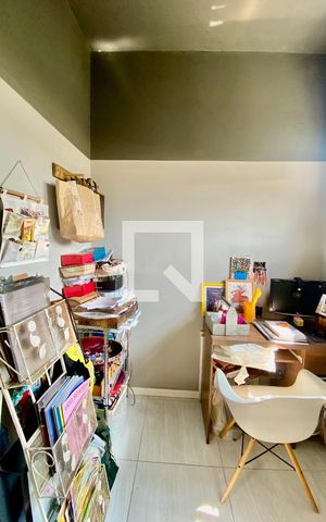 Apartamento à venda com 74m², 2 quartos e 1 vaga Apartamento à venda com 74m², 2 quartos e 1 vagaQuarto de Serviço
