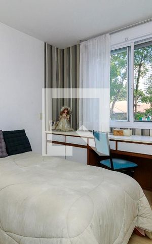 Apartamento à venda com 181m², 4 quartos e 2 vagas Apartamento à venda com 181m², 4 quartos e 2 vagasQuarto 2