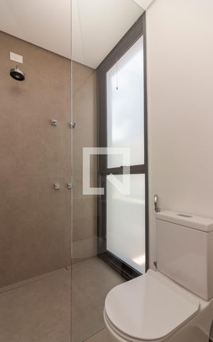 Casa à venda com 518m², 6 quartos e sem vagaBanheiro da Suíte 2