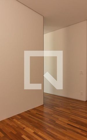 Casa à venda com 518m², 6 quartos e sem vagaCloset da suíte 4