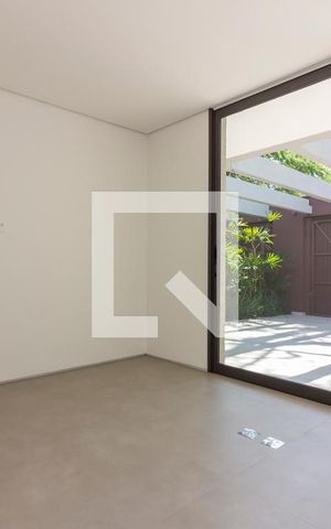 Casa à venda com 518m², 6 quartos e sem vagaQuarto 