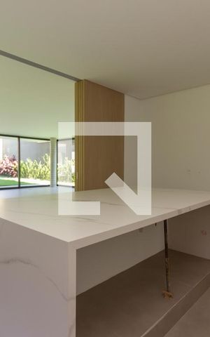 Casa à venda com 518m², 6 quartos e sem vagaCozinha