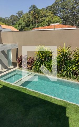 Casa à venda com 518m², 6 quartos e sem vagaVista da Varanda da Suíte 4