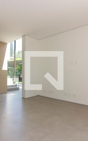 Casa à venda com 518m², 6 quartos e sem vagaQuarto 