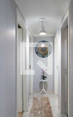 Apartamento à venda com 64m², 3 quartos e 1 vagaCorredor