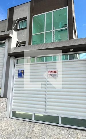 Casa de condomínio à venda com 70m², 2 quartos e sem vaga Casa de condomínio à venda com 70m², 2 quartos e sem vagaFachada