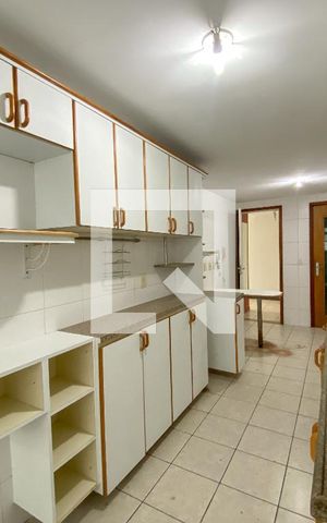 Apartamento à venda com 128m², 3 quartos e 1 vagaCozinha