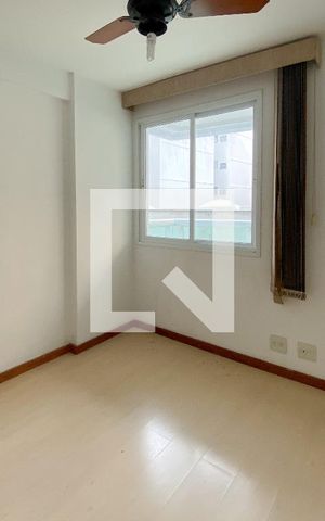 Apartamento à venda com 128m², 3 quartos e 1 vagaQuarto 1