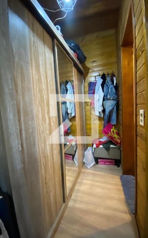 Casa à venda com 330m², 5 quartos e 4 vagas Casa à venda com 330m², 5 quartos e 4 vagasquarto 1