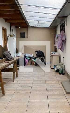 Casa à venda com 330m², 5 quartos e 4 vagas Casa à venda com 330m², 5 quartos e 4 vagasÁrea Externa