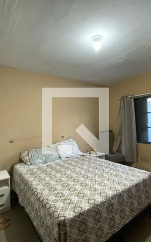 Casa à venda com 330m², 5 quartos e 4 vagas Casa à venda com 330m², 5 quartos e 4 vagasquarto 2