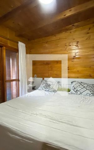 Casa à venda com 330m², 5 quartos e 4 vagas Casa à venda com 330m², 5 quartos e 4 vagasquarto casa 2