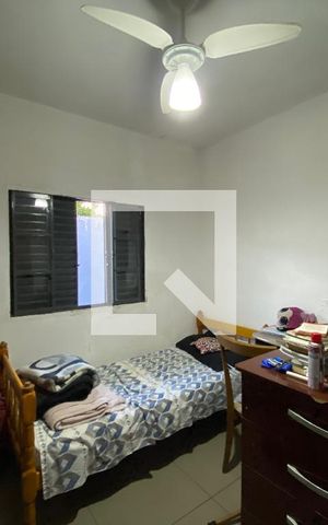 Casa à venda com 330m², 5 quartos e 4 vagas Casa à venda com 330m², 5 quartos e 4 vagasquarto 3