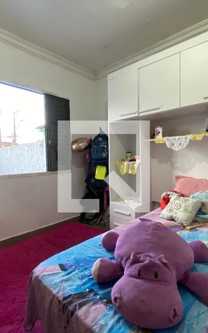 Casa à venda com 330m², 5 quartos e 4 vagas Casa à venda com 330m², 5 quartos e 4 vagasquarto 1