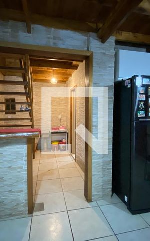 Casa à venda com 330m², 5 quartos e 4 vagas Casa à venda com 330m², 5 quartos e 4 vagascozinha casa 2