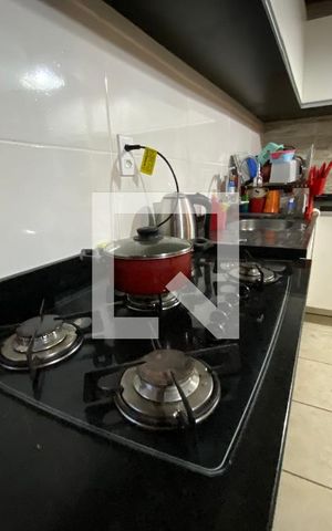Casa à venda com 330m², 5 quartos e 4 vagas Casa à venda com 330m², 5 quartos e 4 vagascozinha casa 2