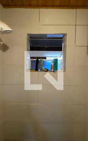 Casa à venda com 330m², 5 quartos e 4 vagas Casa à venda com 330m², 5 quartos e 4 vagasbanheiro suite quarto 1